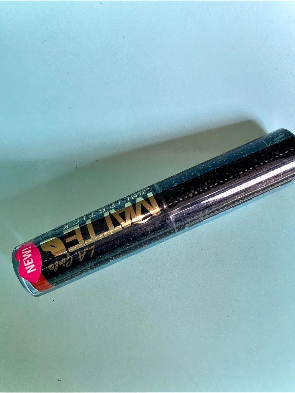 LA GIRL Sealed Matte flat velvet lip SAUCY
